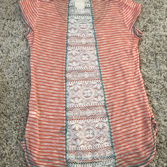 Spring/ Summer top - Picture 2 of 2